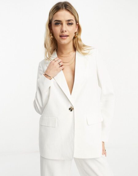 Blazer, Shorts, Pants Set In White – Image 4